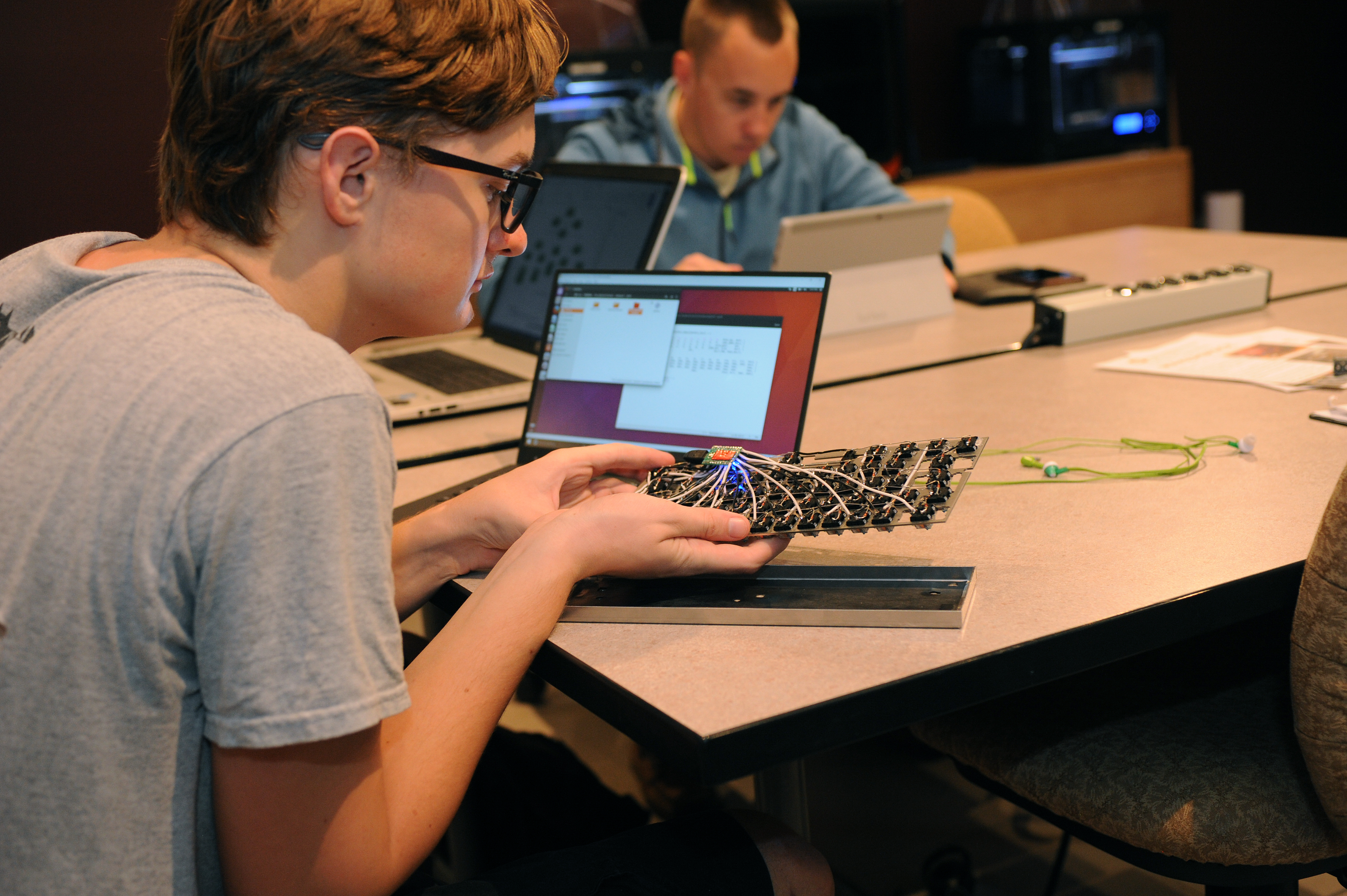 Department of Electrical Engineering and Computer Science